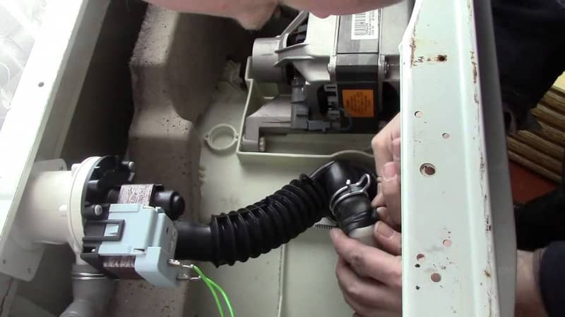 Ремонт стиральной машины Candy CSW 105, не сливает воду